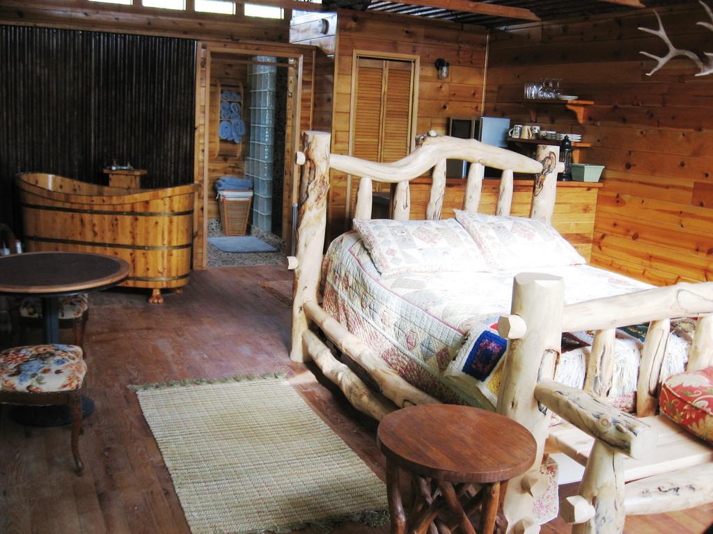 Shady Lady Bed And Breakfast Scottys Junction Zimmer foto